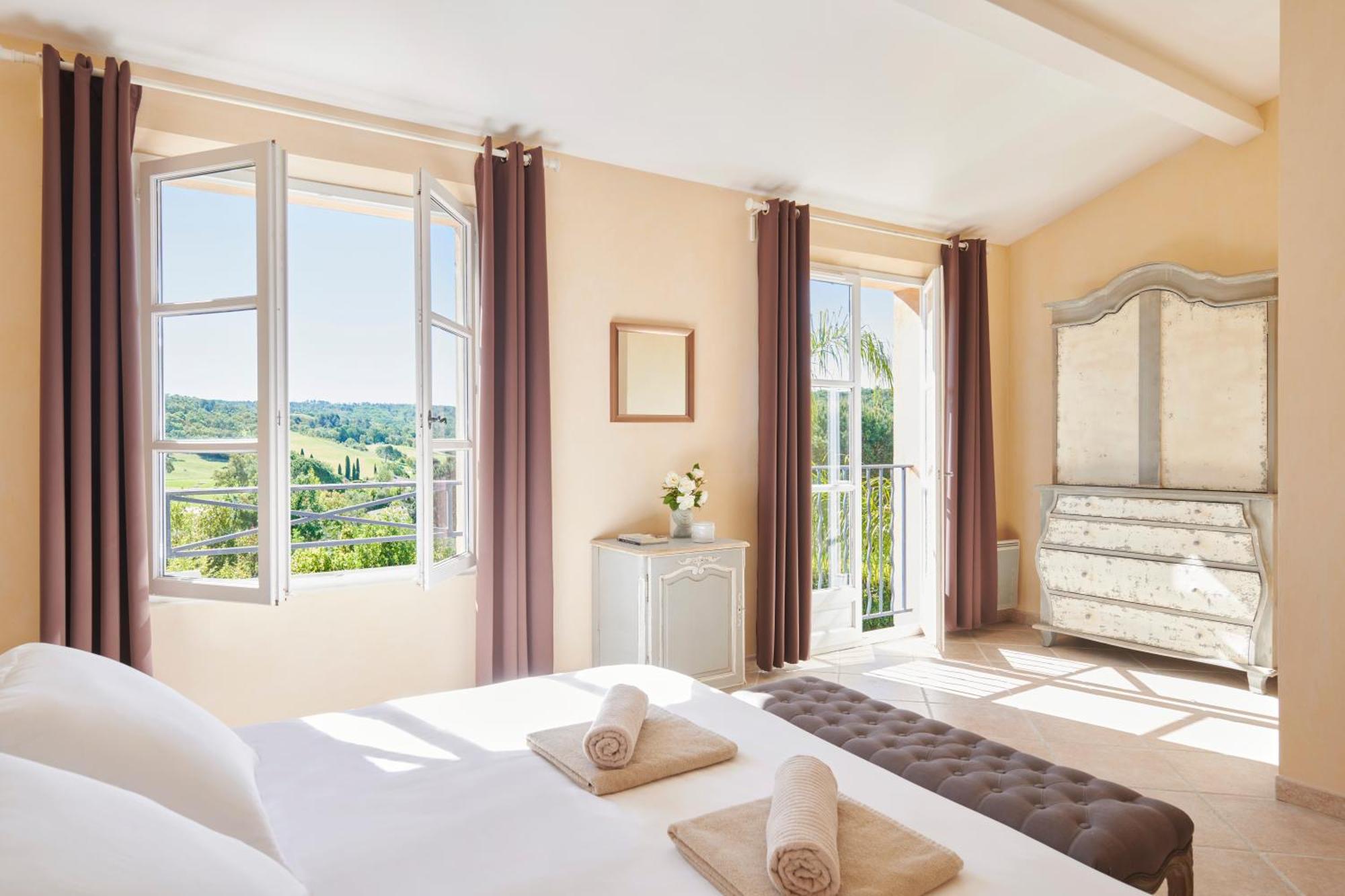 Saint-Tropez Golf Residences Luaran gambar
