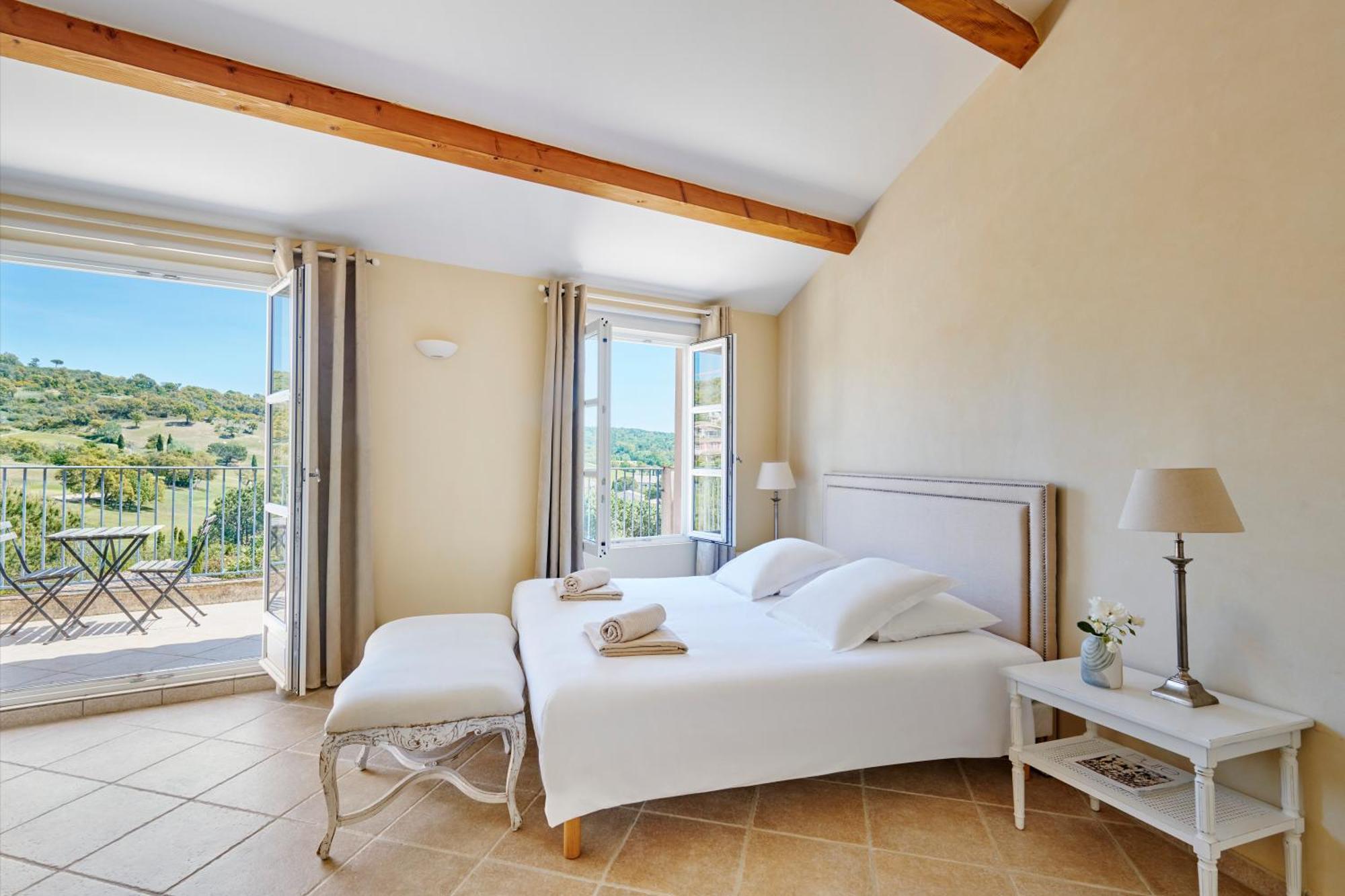 Saint-Tropez Golf Residences Luaran gambar