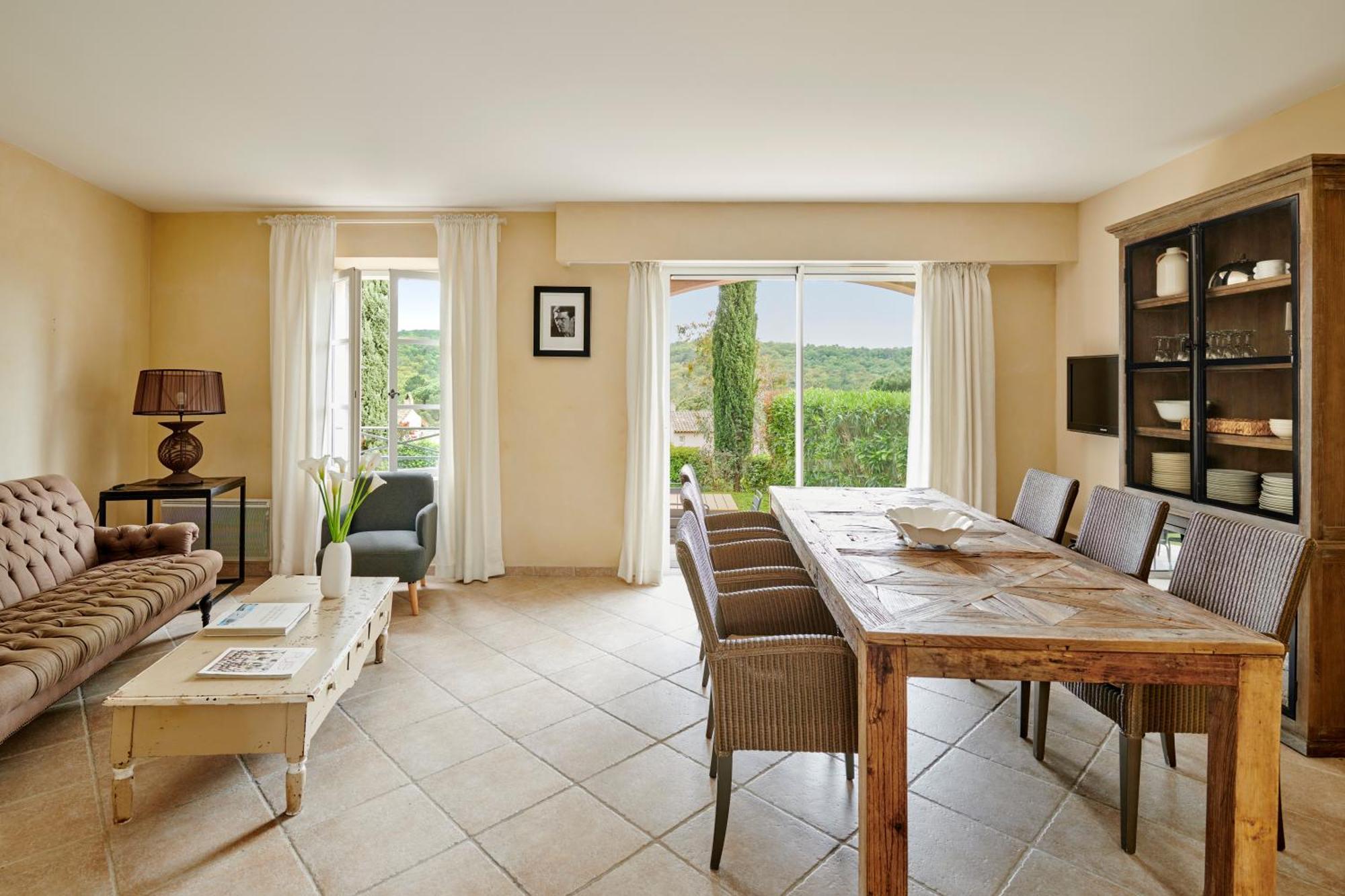Saint-Tropez Golf Residences Luaran gambar